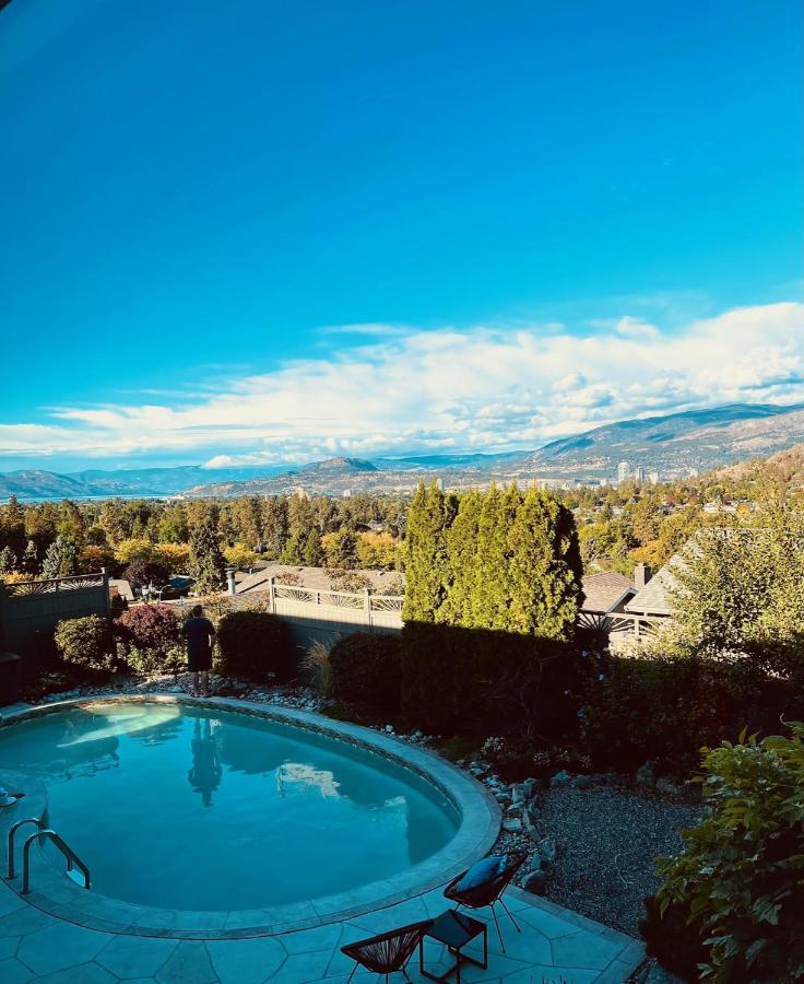 A Vista Villa Couples Retreat 킬로나 외부 사진